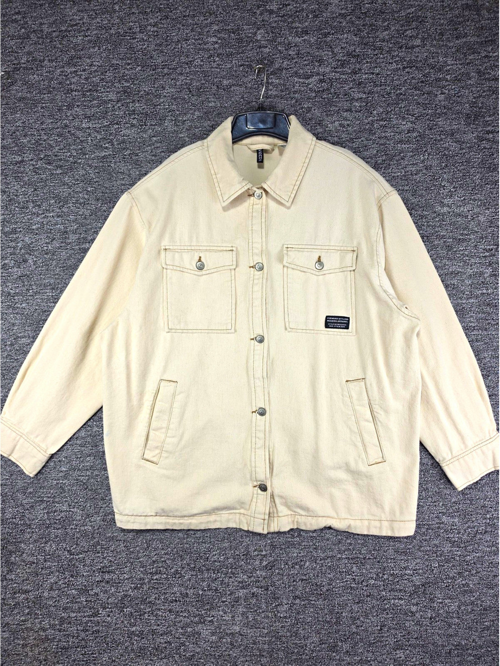 H&M DIVIDED Men's Beige Trucker Jacket Button Front Point Collar Size L